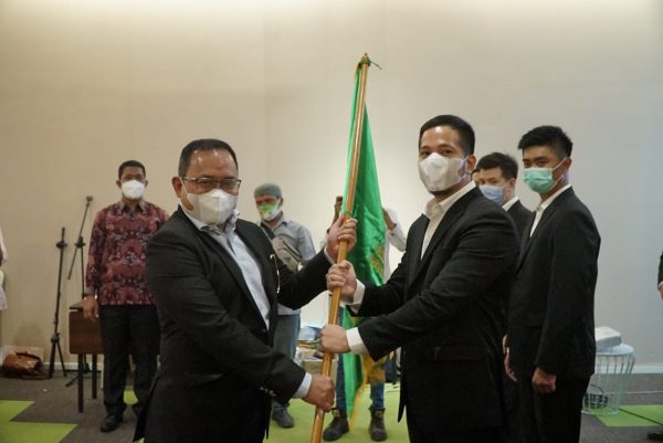 Dodi Reza Lantik Pengurus KADIN Palembang 2020-2025