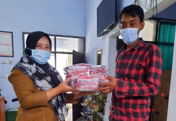 Cegah Penyebaran Covid-19 Wartawan Dapat Bantuan Masker
