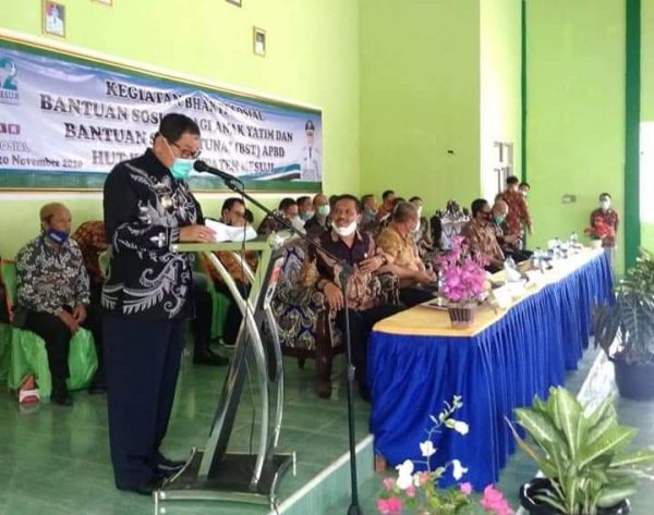 Rangkaian HUT Mesuji Bupati Bakti Sosial Santuni Anak Yatim