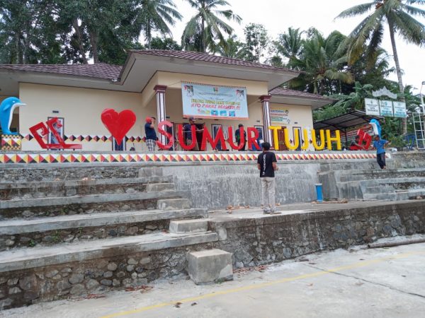 Pekon Sumur Tujuh Percantik Kantor Desa Dengan Dana Desa