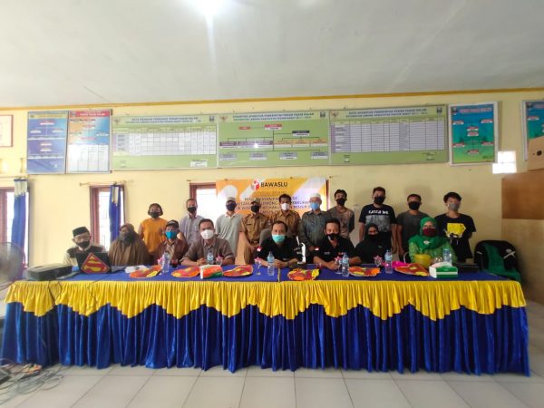 Tingkatkan Partisparif Masyarakat Panwas Kecamatan Sosialisasi Pengawasan Partisipatif