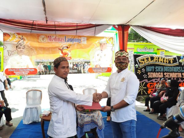 HUT ke-6 SKH Medinas Lampung Saat Pandemi Doa Bersama Dan Berbagi dengan Pondok Pesantren dan Yatim