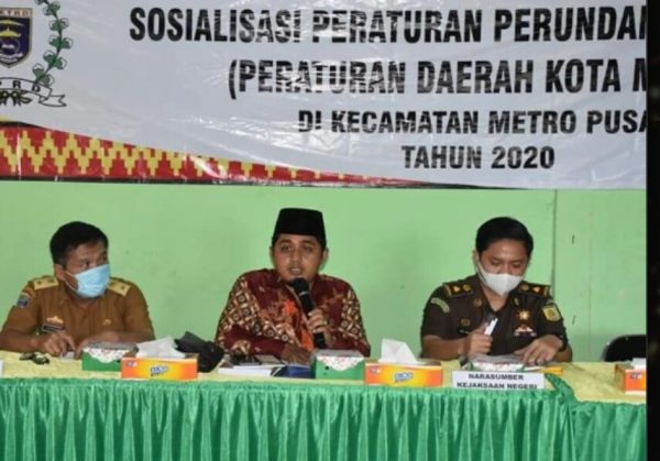 Wakil Ketua II Kota Metro Sosialisaikan 5 Perda Kepada Masyarakat