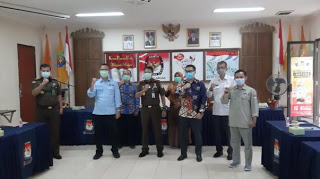 Sampaikan Pesan Jaksa Agung Soal Netralitas Pilkada Kajati Datangi KPU Lampung