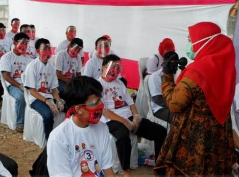 Bunda Eva Akan Perjuangkan Pengelolaan SMA SMK Kembali Ke Kabupaten Kota