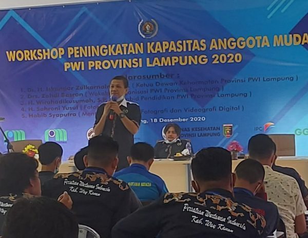 Wirahadikusuma Ingatkan Wartawan Jangan Lupakan EYD dan Bahasa Indonesia Dalam Menulis Berita