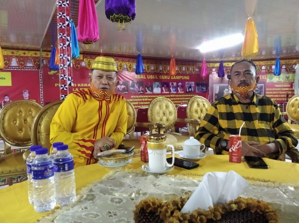 Dang Ike Jawab Pernyataan Petinggi Adat Pesisir dan Kerajaan Adat Paksi Pak Skala Brak