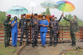 Kasal Tinjau Program Ketahanan Pangan Brigif 4 di Yon 7 Marines