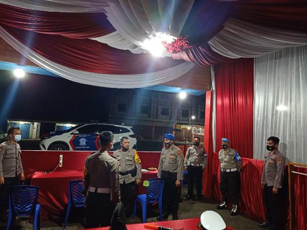 Pastikan Kesiapan Personel, Unsur Pimpinan Polres Tulang Bawang Datangi Pos Pam