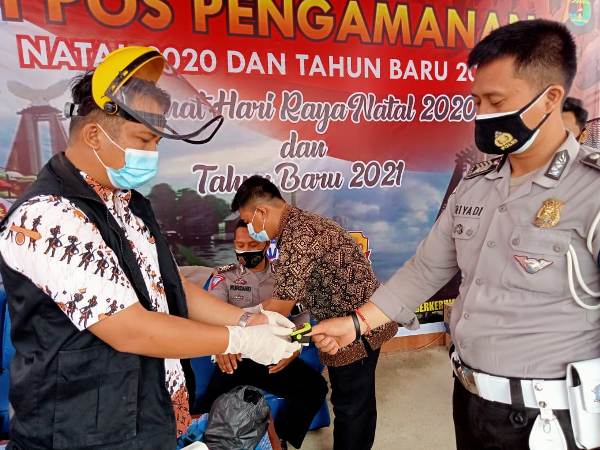 Dokkes Polres Tulang Bawang Lakukan Pemeriksaan Kepada Personel Ops Lilin Krakatau 2020