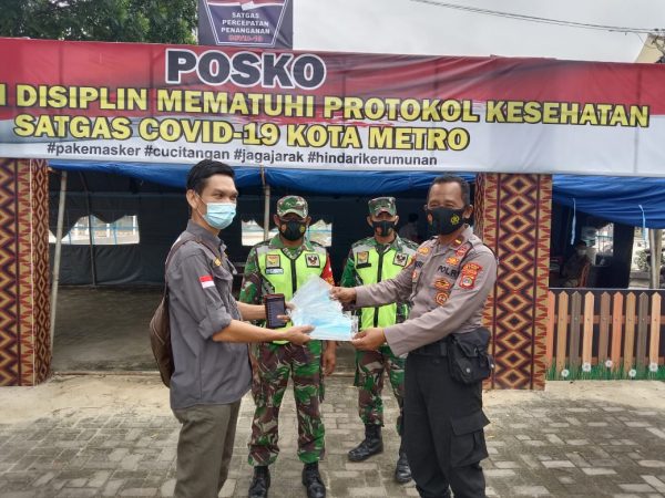 SMSI Kota Bagikan Ribuan Masker Kepada Masyarakat