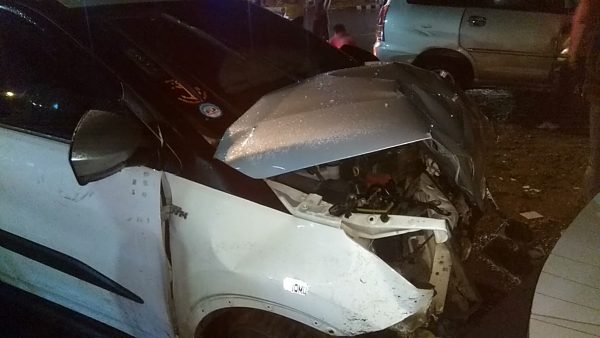 Toyota Rush Tabrak Kijang Innova, Keduanya Ringsek Parah