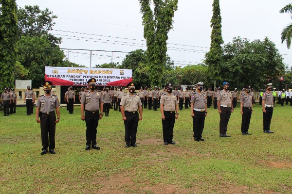 Sebanyak 75 Personel Polres Way Kanan Naik Pangkat