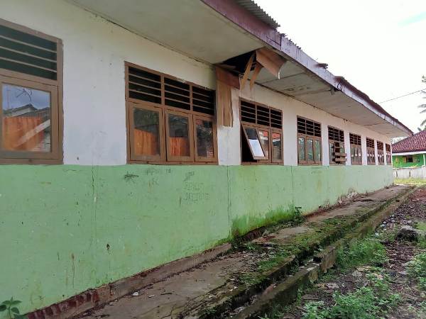 SD Negeri 5 Kotabumi Ilir Memprihatinkan, Bak Rumah Hantu