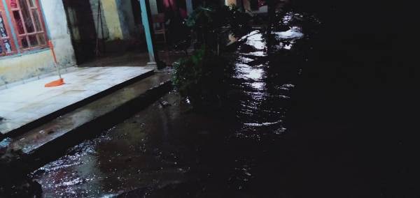 200 Rumah di Kecamatan Bulok Tergenang Banjir