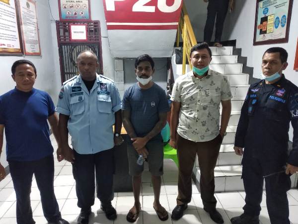 Sembunyi Dikontrakan Buron Korupsi Ditangkap Tim Tabur