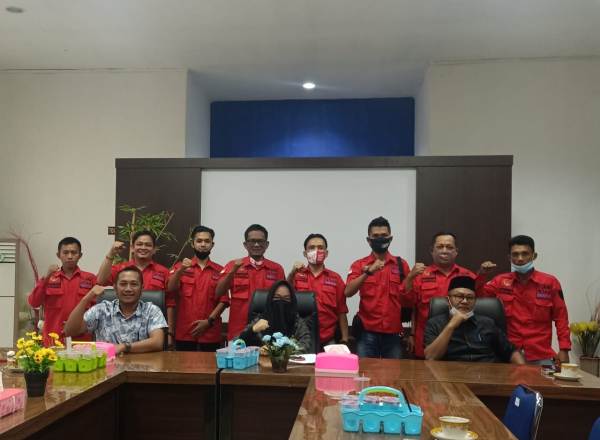 Kenalkan Organisasi DPC PWRI Kabupaten Mesuji Audiensi Dengan Pimpinan DPRD