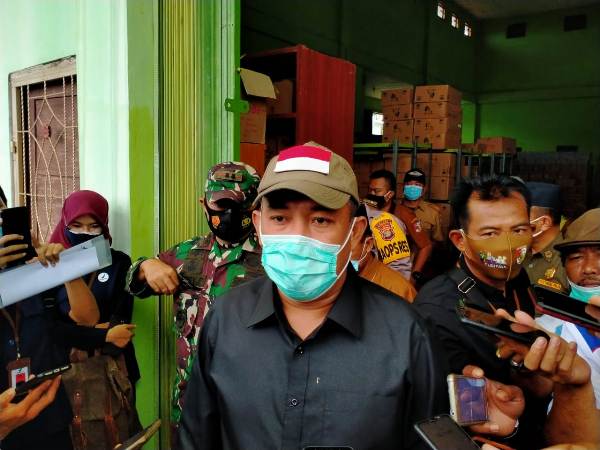 Sebanyak 2120 Vaksin Sinovac Sampai Di Tubaba