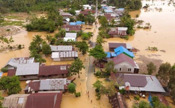 Banjir Merata Lama Surut Kalsel Tanggap Darurat Bencana, Jalan Utama Penghubung Hulu Sungai Banjar Putus