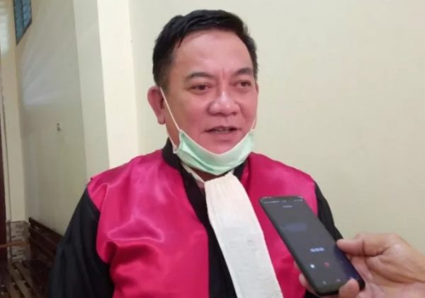 Hakim Keluarkan Penetapan Penahanan Mustafa