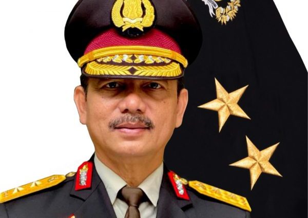 Kapolri Lantik Kapolda Lampung Irjen Hendro Sugiatno Bersama Kabareskrim dan Enam Perwira Tinggi Polri