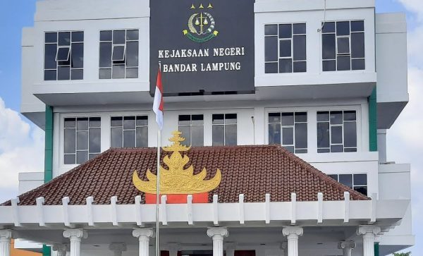 Jaksa Kembalikan Berkas Perkara OTT Pungli Dinas PMPTSP Untuk Dilengkapi