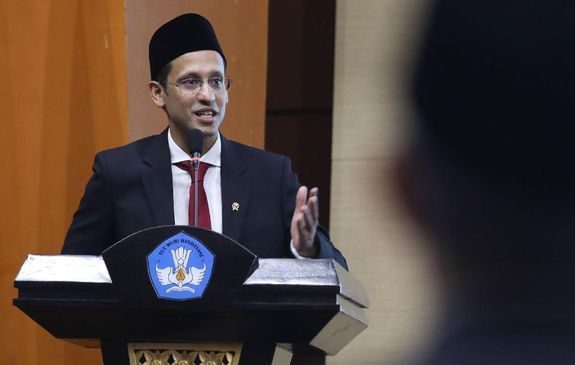 Menteri Pendidikan Tiadakan Ujian Negeri 2021 Kelulusan Ditentukan Dengan Tiga Kreteria