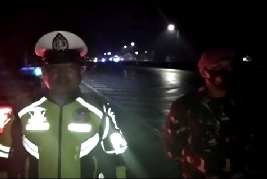 Bersama BKO Marinir Ditlantas Polda Lampung Patroli Malam Jalan Tol Trans Sumatera