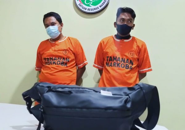 Usai Beli Sabu Pake Mobil Dinas di Kampung Ampai Dua Pegawai BPBD Bandar Lampung Ditangkap Polisi