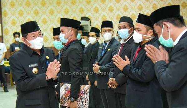 Bupati Saply TH Lantik 57 Pejabat Eselon III dan IV di Lingkungan Pemkab Mesuji