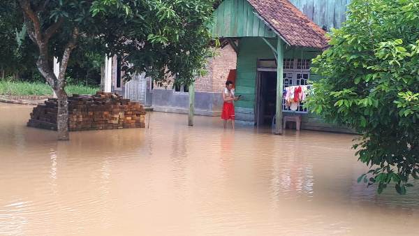Warga Pertanyakan Dana Taktis Penanggulangan Bencana Lampura