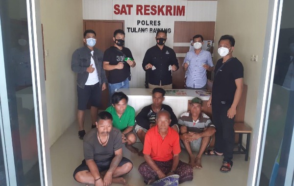 Asyik Bermain Judi, Lima Warga Ditangkap Tekab 308 Polres Tulang Bawang