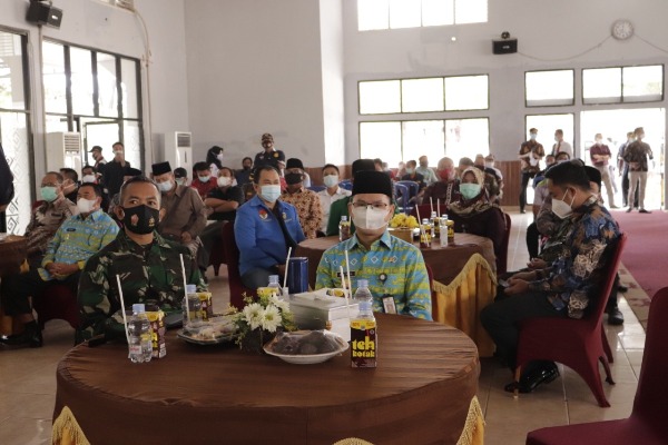 Plh. Bupati Way Kanan Hadiri Pelantikan Bupati dan Wakil Bupati Secara Virtual