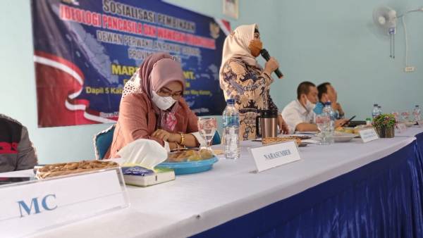 Mardiana: Wawasan Kebangsaan dan Ideologi Pancasila Perkokoh Karakter Identitas Bangsa Indonesia