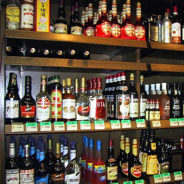 Pemerintah Legalkan Minuman Keras?