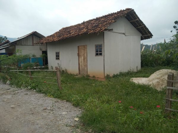 Ratusan Kepala Keluarga Penggarap Lahan Eks Lahan Perkebunan PT Langkapura Resah Oknum Pejabat BPN Intimidasi Warga Dengan Senpi?
