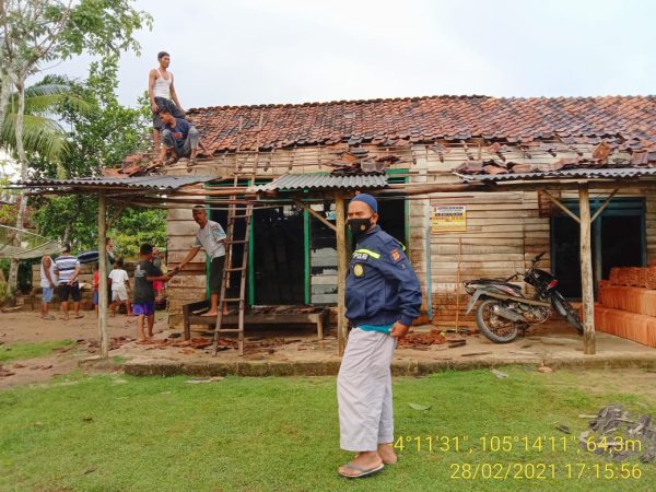 Puting Beliung Hantam Kampung Bujung Agung Tulang Bawang Nenek 80 Tahun Terluka
