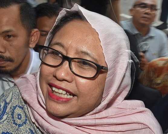 Hostile Take Over Misi Devide It Empera Indonesia