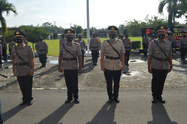 Kasat Polair dan Kapolsek Rawa Pitu Polres Tuba Resmi Diserahterimakan