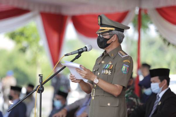 Dimulai Dari Diri Sendiri, Sujadi Harapkan Satpol PP Jadi Garda Terdepan Penegakan Perda