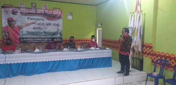 Endro Suswantoro Sosialisasikan Empat Pilar MPR RI Di Desa Tri Rahayu