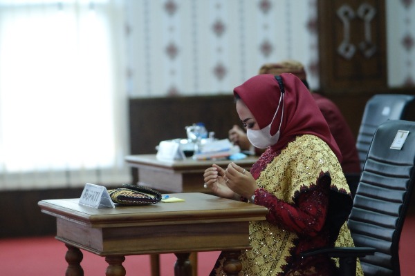 Bupati Winarti Hadiri Rapat Paripurna HUT Tulang Bawang Ke-24 Secara Virtual