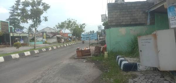 Dinas Perkimta Tubaba Pastikan Ganti Rugi Bangunan Warga Terimbas Peningkatan Peningkatan Bahu Jalan
