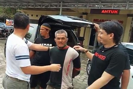 Bunuh Tetangga Karena Dicurigai Bakar Rumahnya Zainal Ditangkap Setelah 5 Tahun Buron