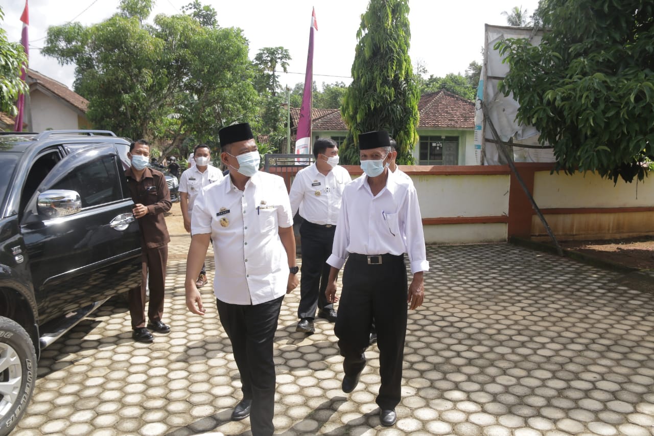 Wakil Bupati Pringsewu Minta Aparat Pekon Jaga Kekompakan