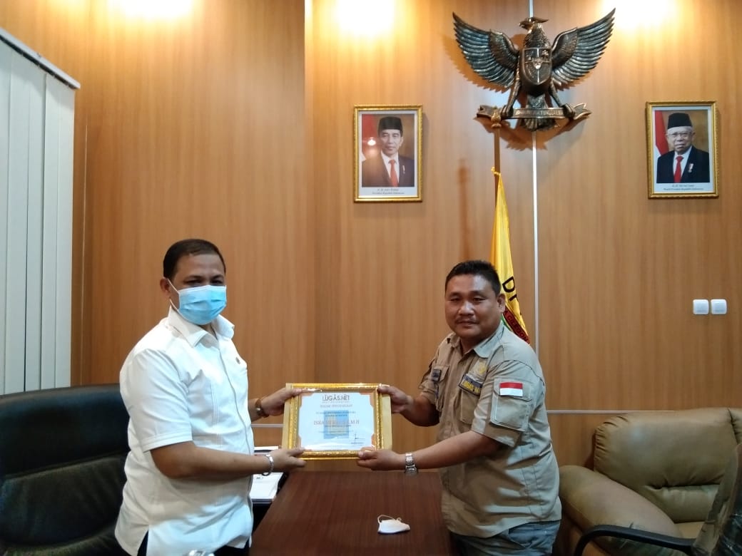 Isro Mi’raj, dari Mantan Security dan Anak Penjual Ikan hingga Ketua DPRD Kota Cilegon