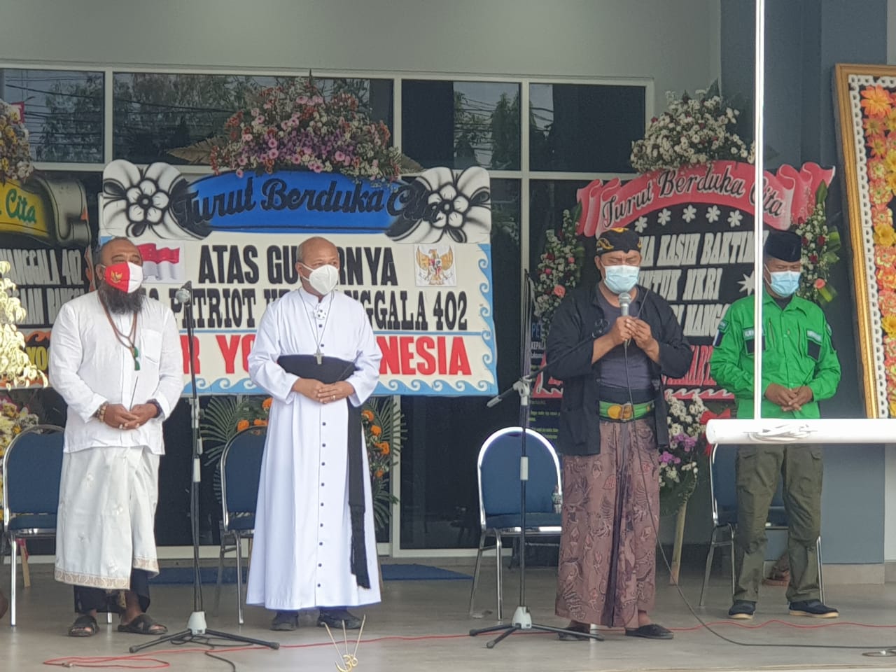 Warga Jogja Gelar Doa Bersama Lintas Agama Untuk 53 Patriot KRI Nanggala 402 di Mako Lanal