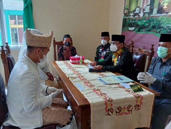 Nikah Gratis Upaya Pemerintah Kota Metro Kurangi Kerumunan di Tengah Pandemi