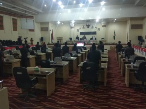 Bupati Tulang Bawang Sampaikan LKPJ Tahun Anggaran 2020 Kepada DPRD Tuba