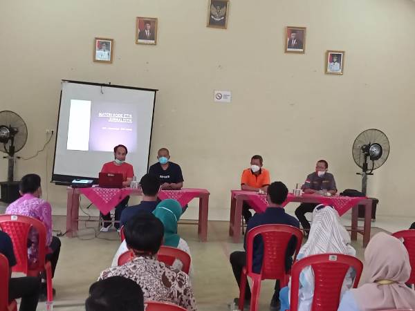 Mendapat Edukasi Jurnalistik, DLH Metro Sambut Baik Workshop SMSI